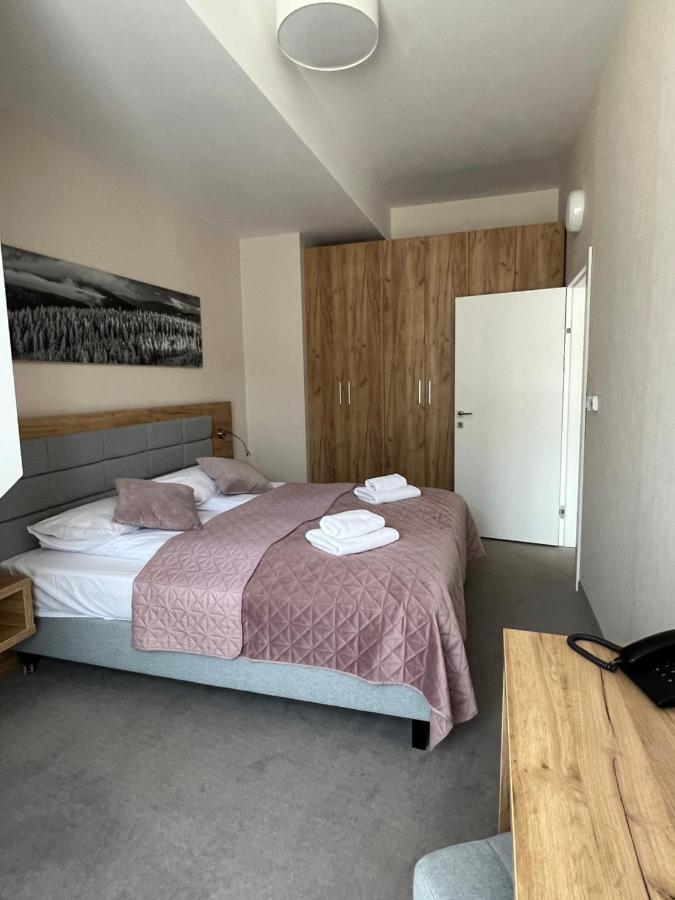 Aparthotel Apartamenty Czarna Gora 414 Сенна Экстерьер фото